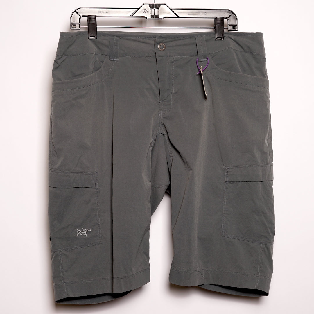 Arc'teryx Parapet Long Shorts - Women's (12)