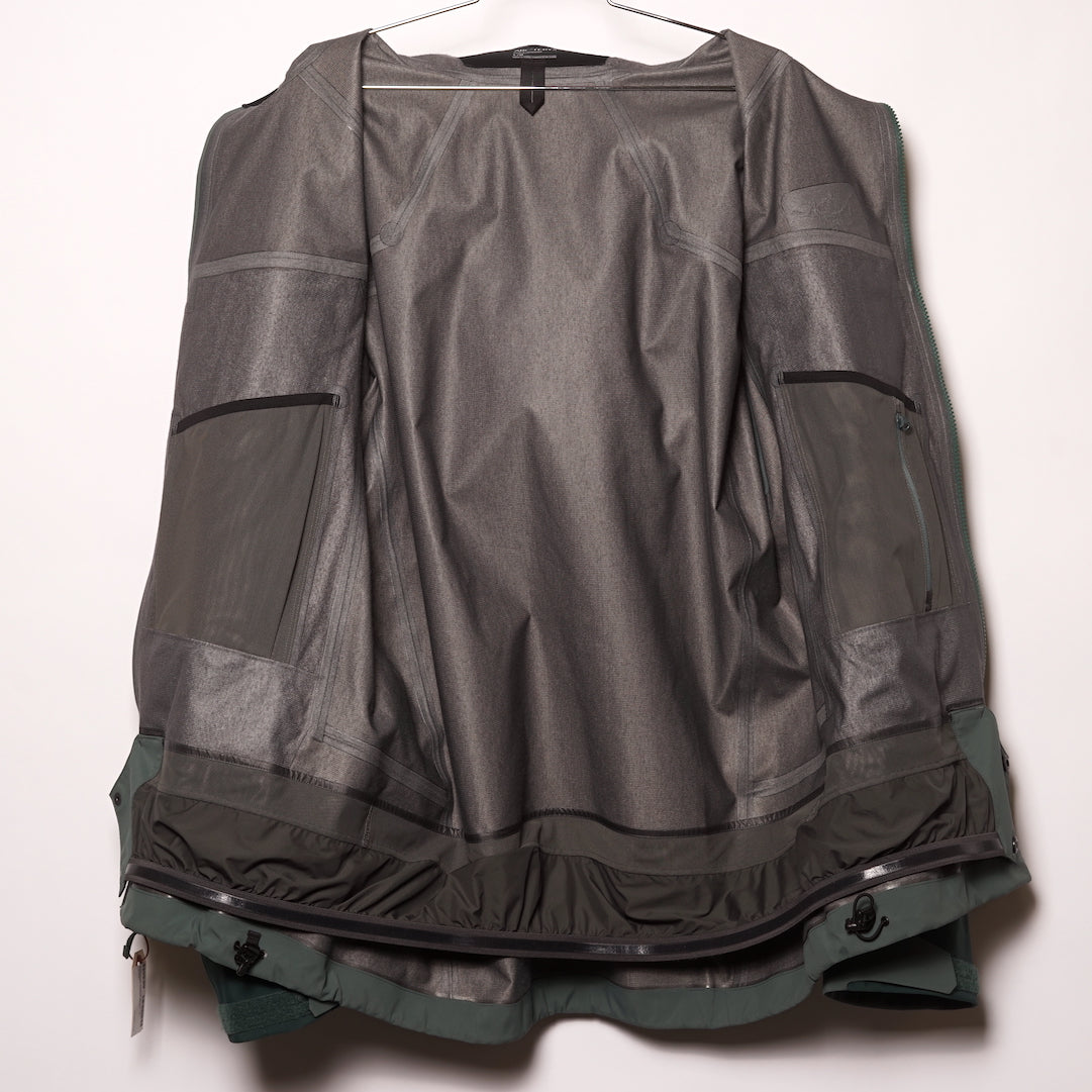 Arc'teryx Macai Shell - Men's (L)