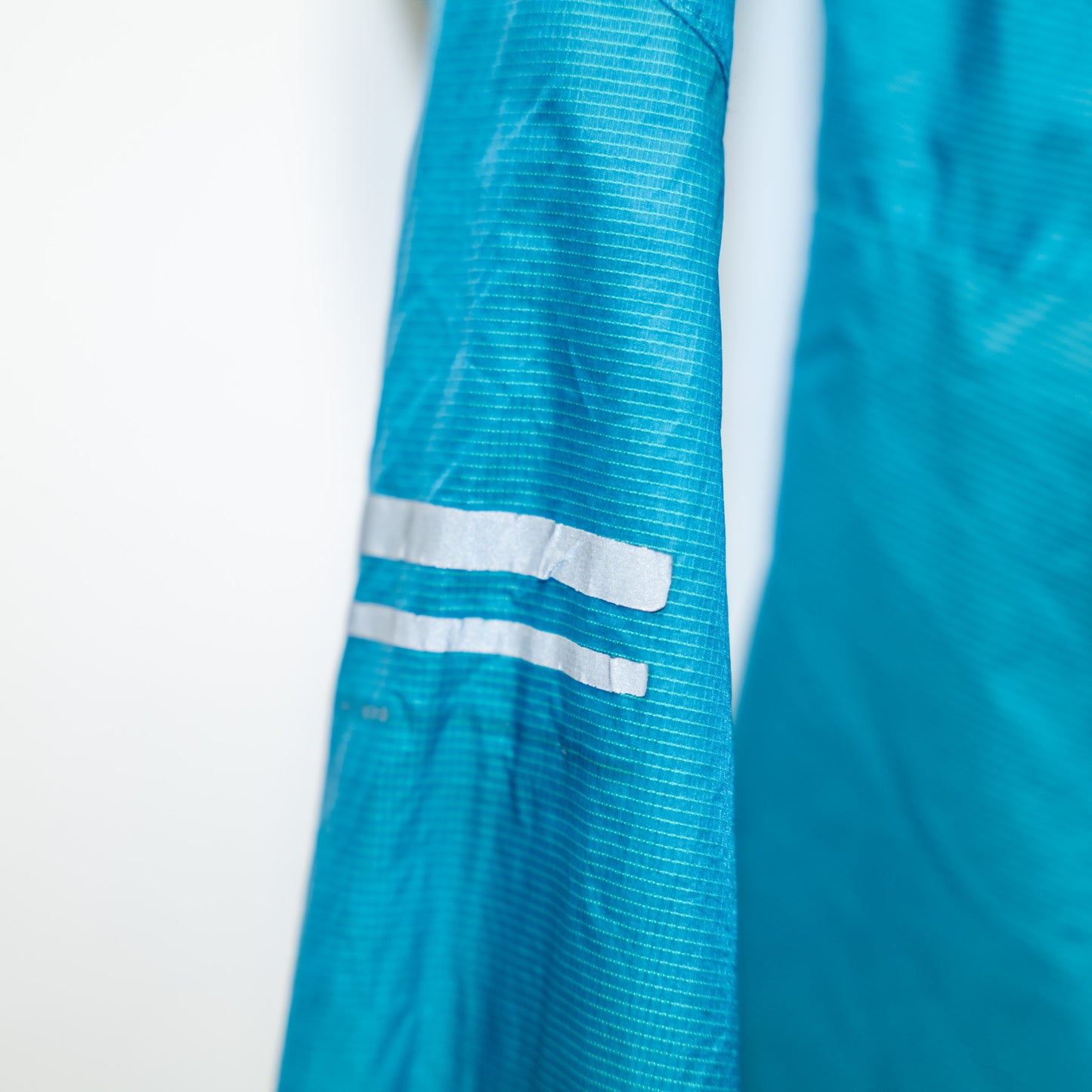 Salomon Windbreaker - Women's (S)