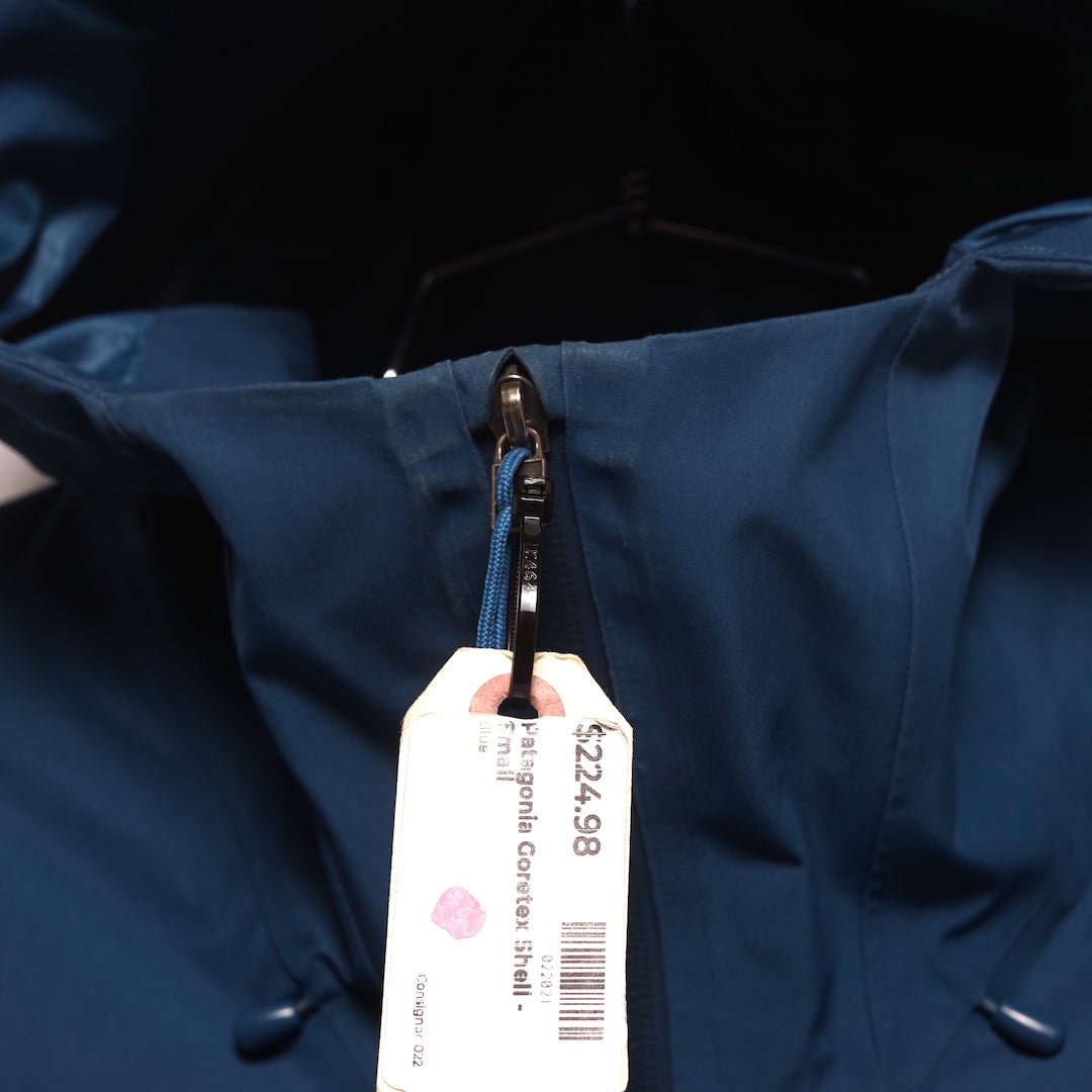 Consigned Patagonia Powder Bowl Jacket - Men's (S) - The Gear Room