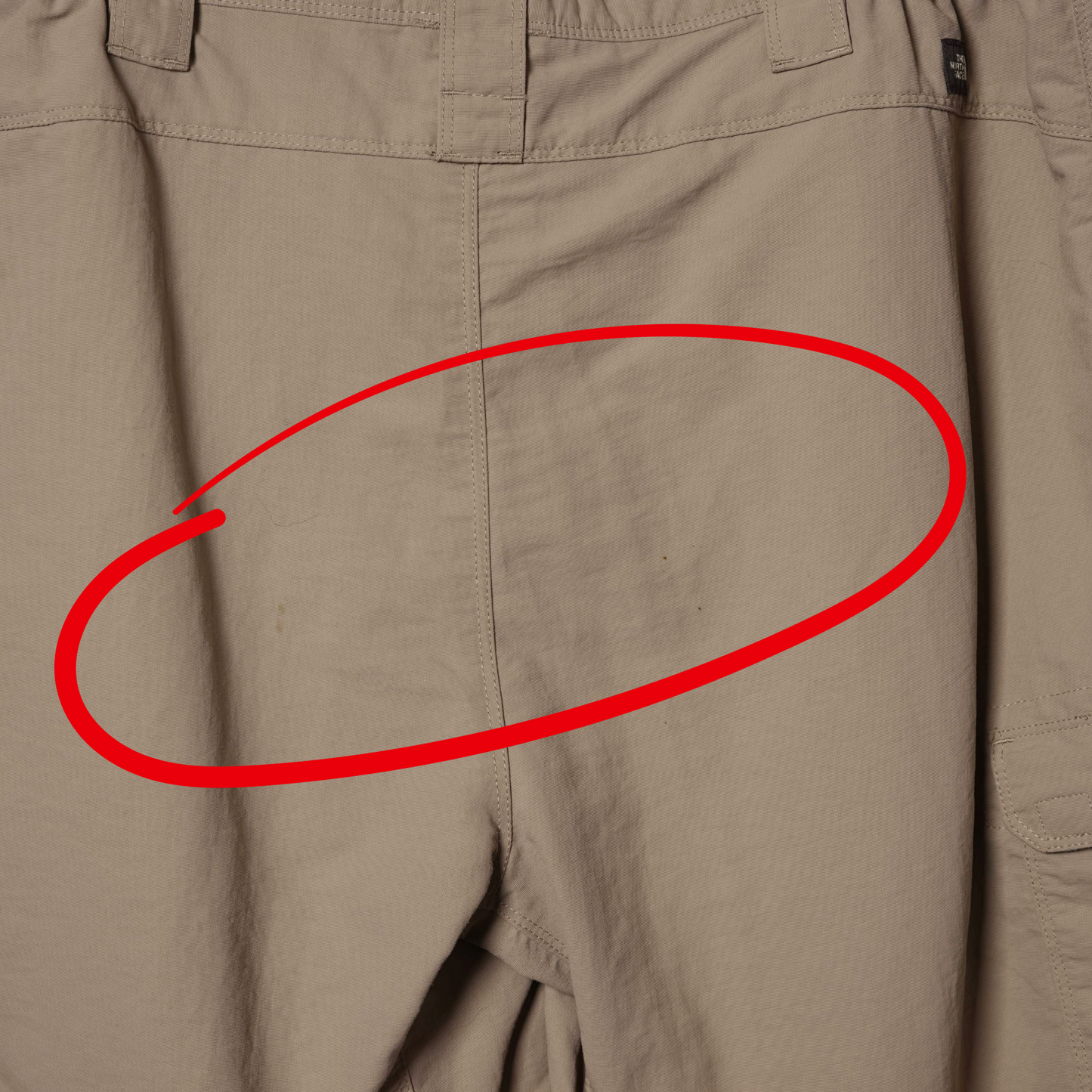 The North Face Cargo Shorts - Men's (L)