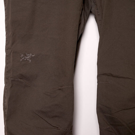 Consigned Arc'teyrx Commuter Capris - Women's (6) - The Gear Room