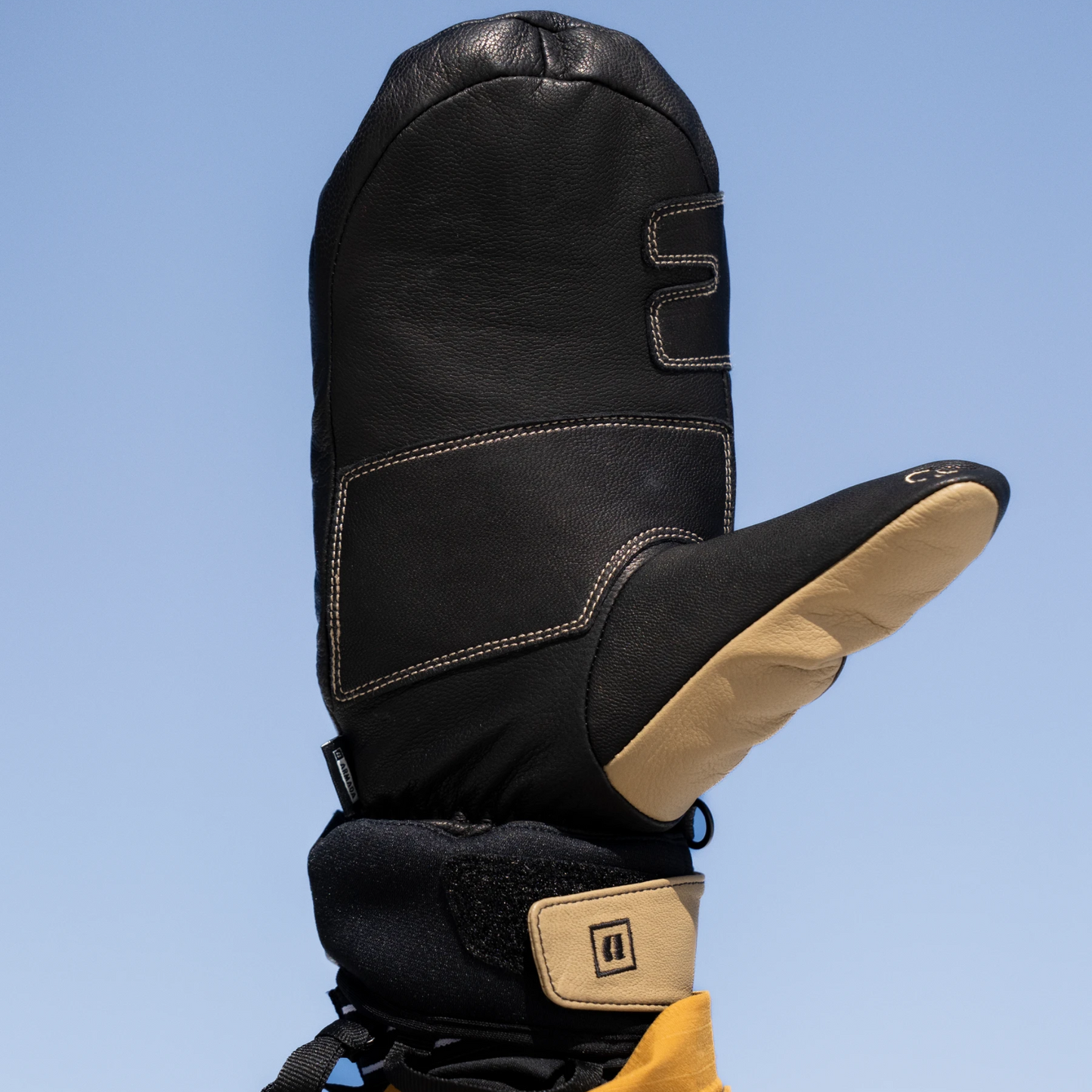 Armada Wasco Leather Mitten