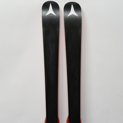 Atomic Redster G9 Junior Race Skis w/ Atomic Icon 10 Bindings