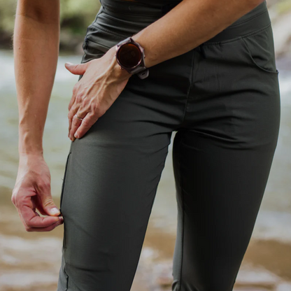 Belong Designs Rocky Mountain Joggers - Women's