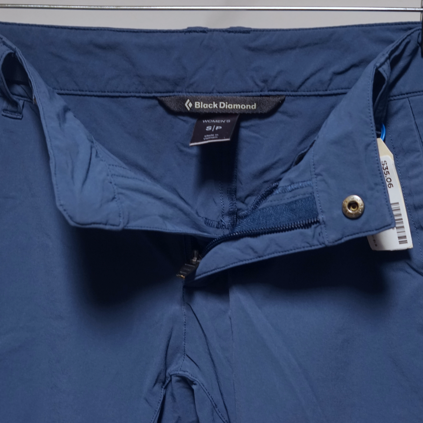 Black Diamond Valley Shorts - Women's (S)