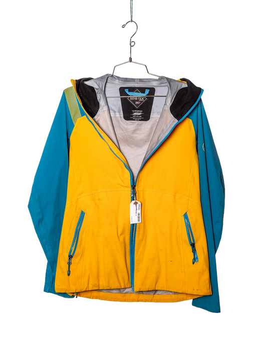 La Sportiva Storm Fighter 2.0 GTX Jacket - Women's (M)- The Gear Room