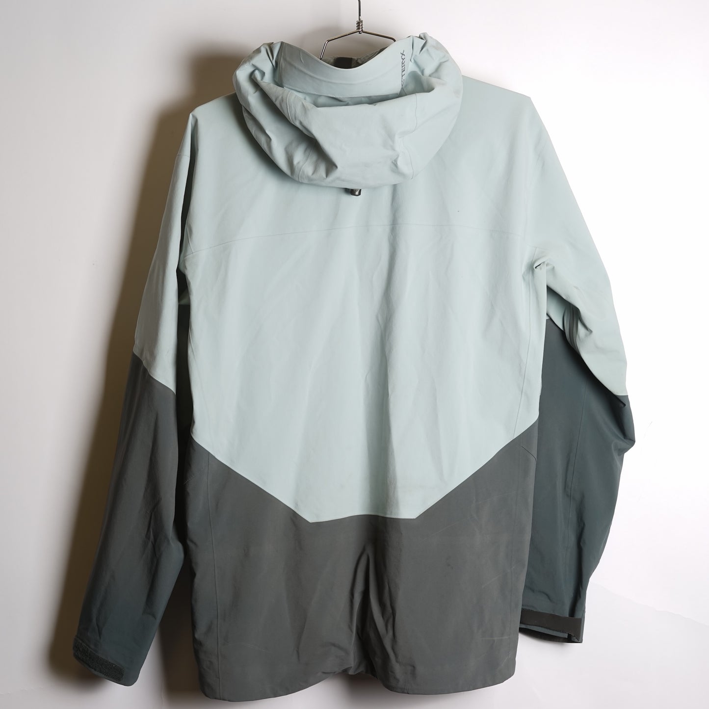 Arc'teryx Rush Jacket - Men's (L)