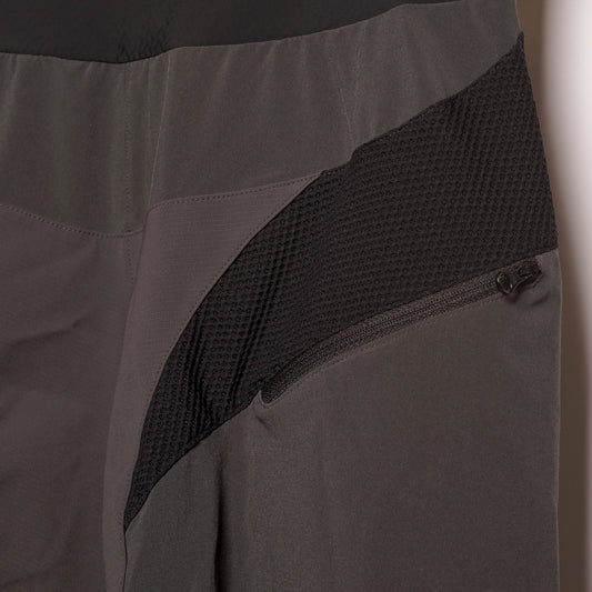 Gorewear C5 Trail Light Shorts - Women's (M)