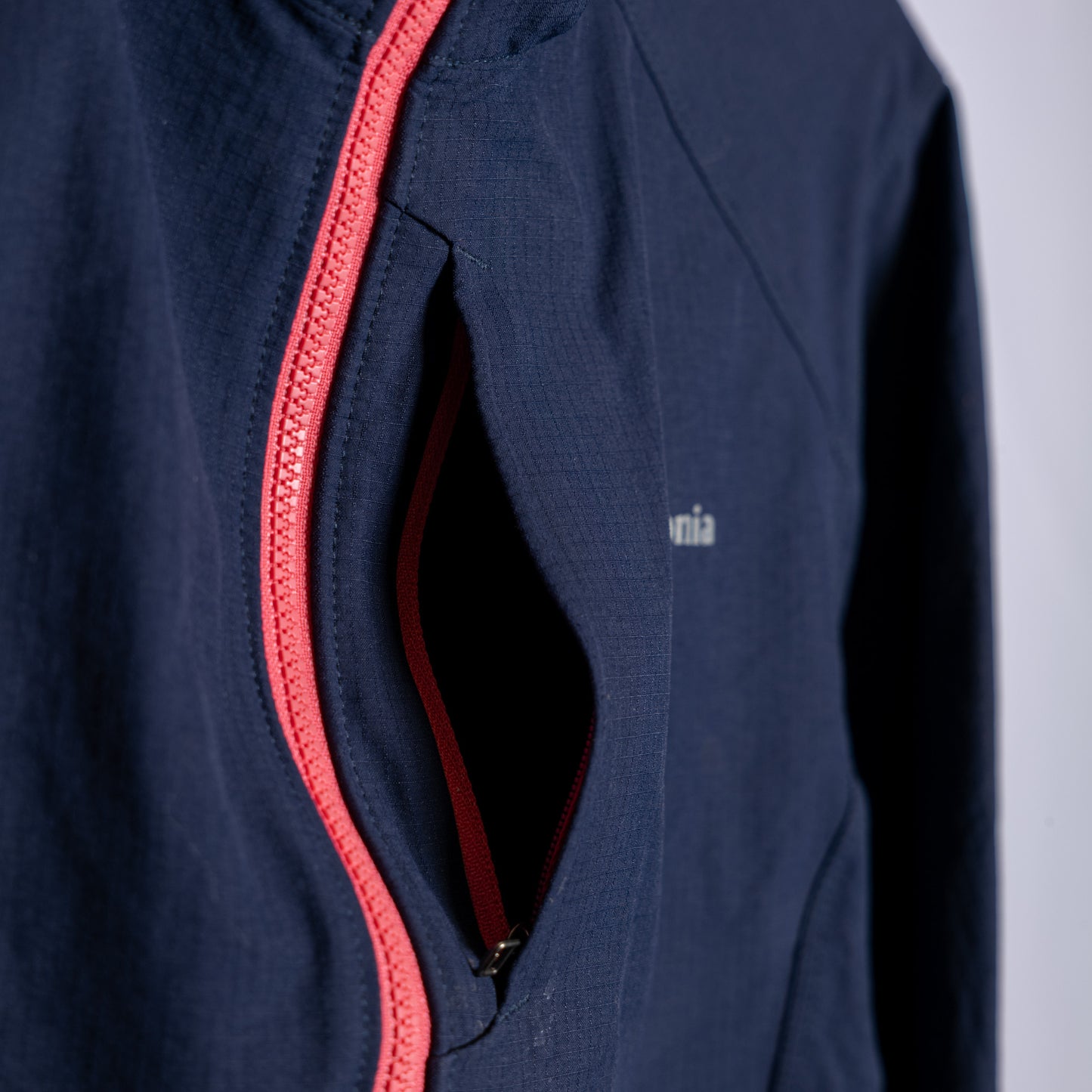 Patagonia Soft Shell - Women's (XS)