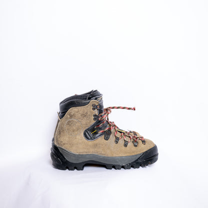 La Sportiva Walking On the Moon Boot - (41.5)