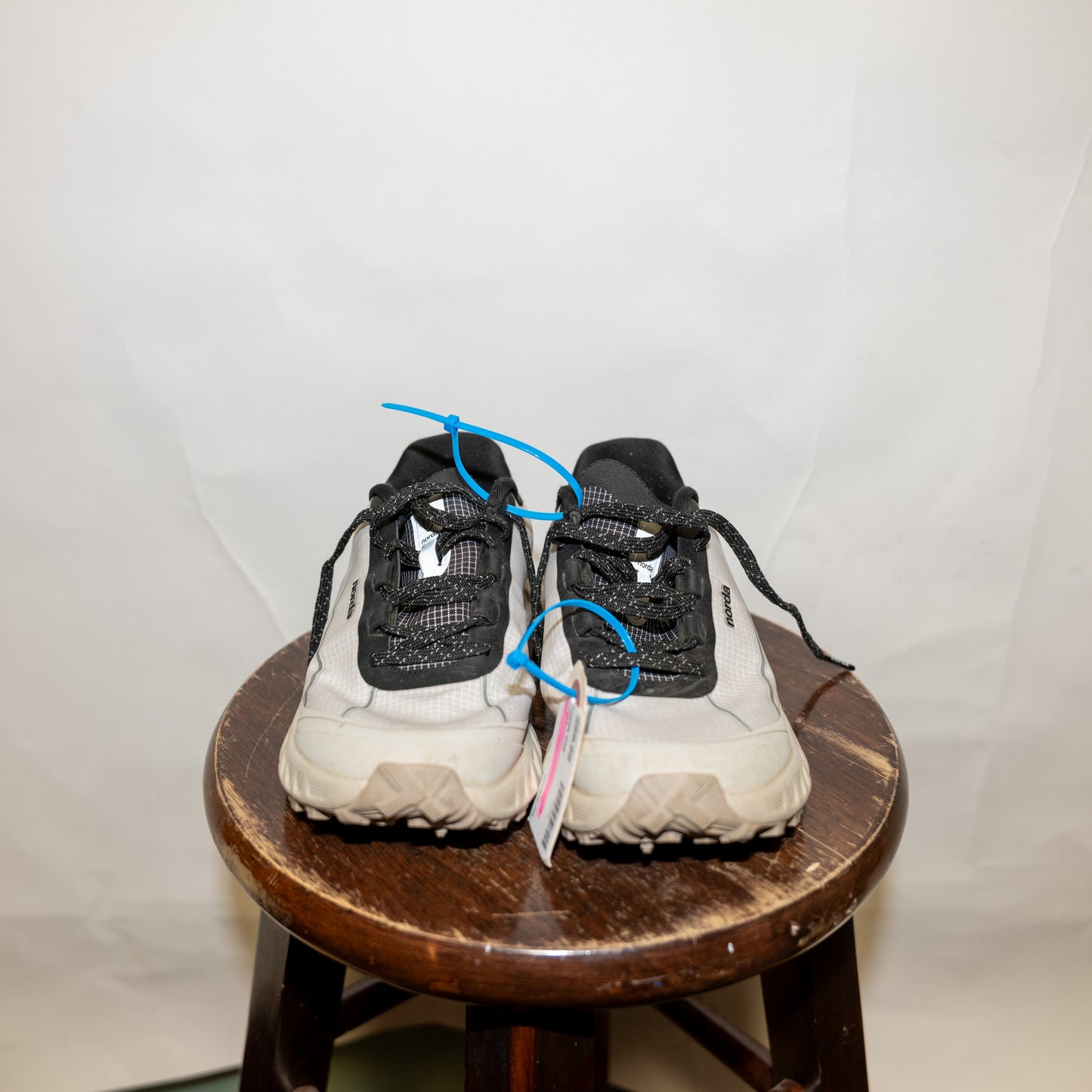 Norda 002 - Women's (6.5)