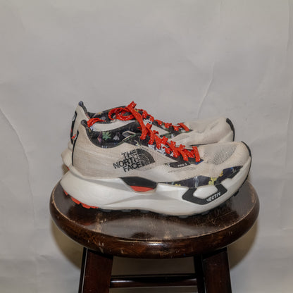 The North Face Vectiv Pro 3- Women's (6.5)