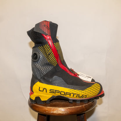 La Sportiva G Tech Mountaineering Boot - Men's (10.5/44)