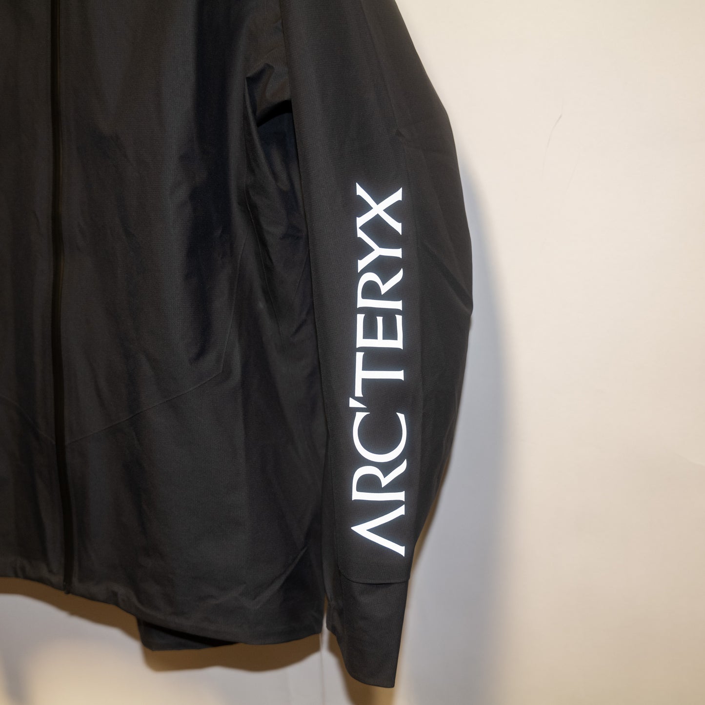 Arcteryx Norvan Rainshell - Men's (S)
