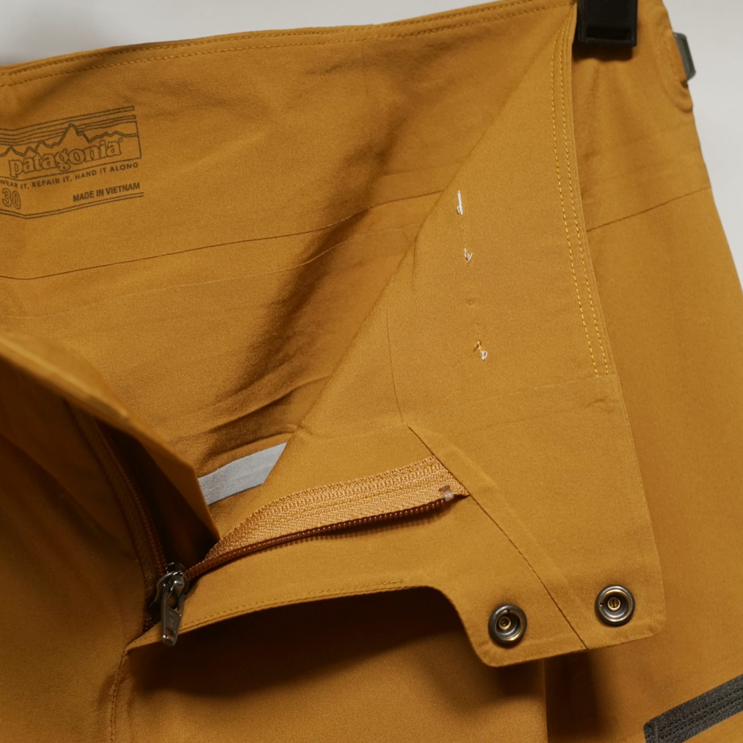 Patagonia Dirt Roamer Bike Shorts - Men's (30)