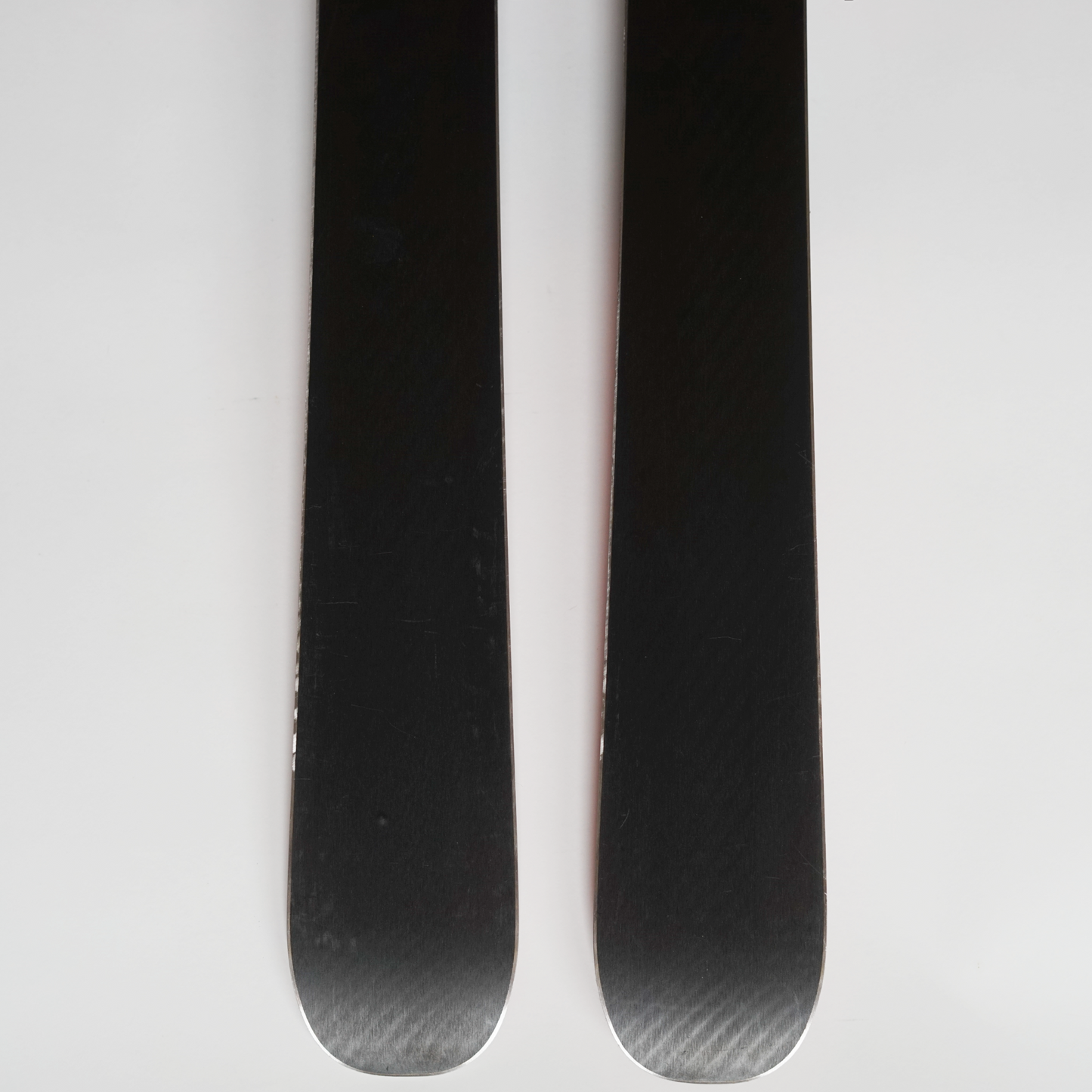 Volkl Mantra 88 Skis w/ Marker Squire 11 Bindings